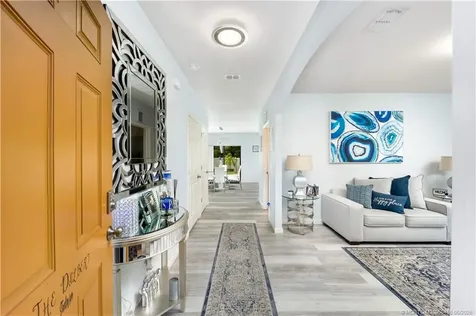 6431 NW Castlebrook Avenue Port St Lucie FL 34983