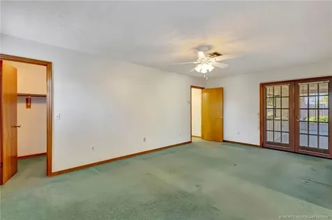 102 SE Crosspoint Drive Port St Lucie FL 34983