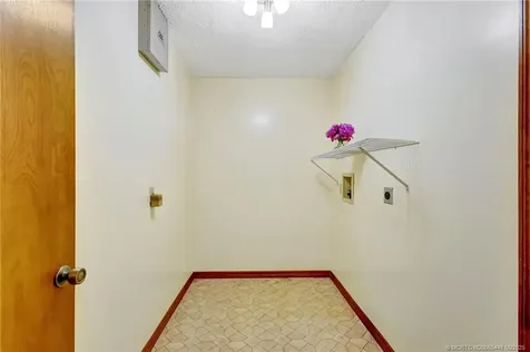 102 SE Crosspoint Drive Port St Lucie FL 34983