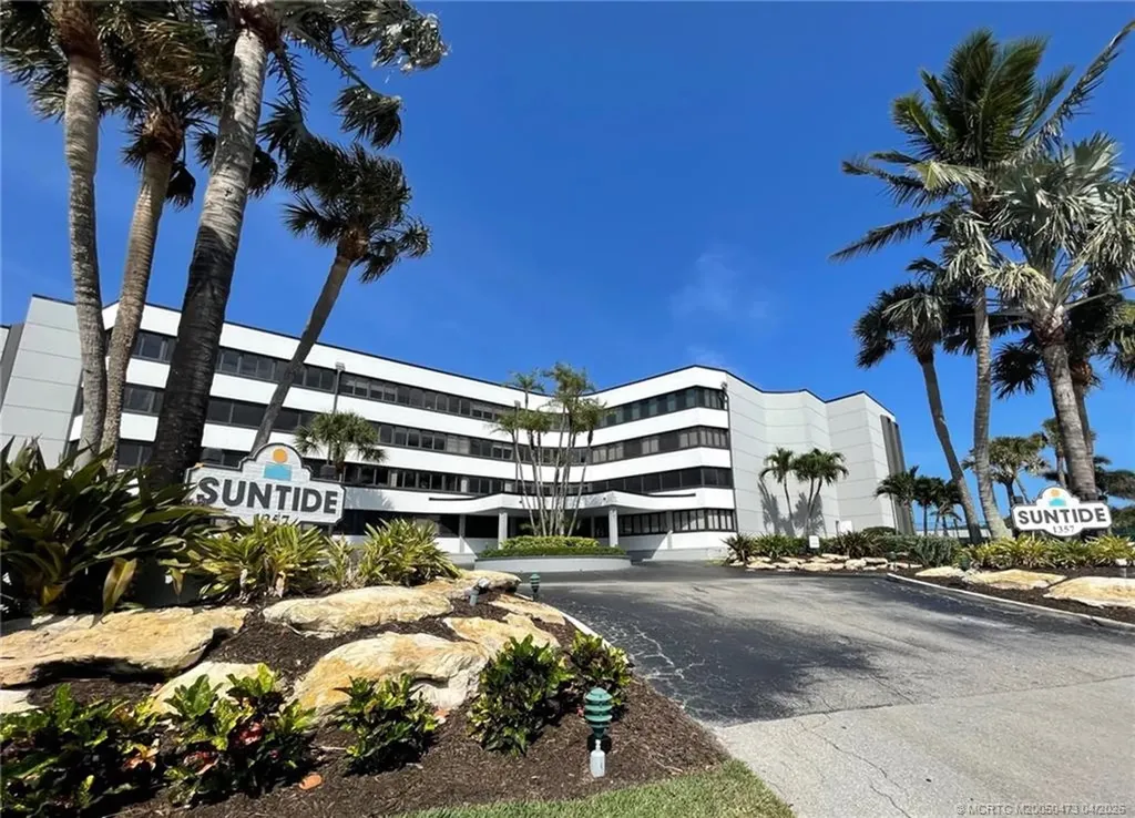 1357 NE Ocean Boulevard Stuart FL 34996