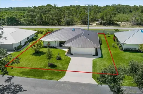5110 SE Hanson Circle Stuart FL 34997