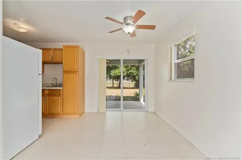 5851 SE Wesley Avenue Stuart FL 34997