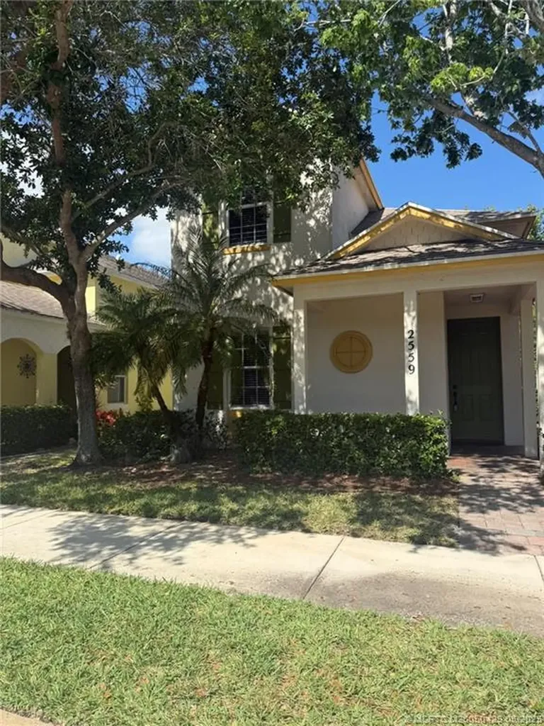 2559 SE Ruskin Drive Port Saint Lucie FL 34952