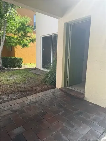 2559 SE Ruskin Drive Port St Lucie FL 34952