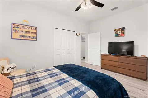 1317 SE Odonnell Lane Port St Lucie FL 34983