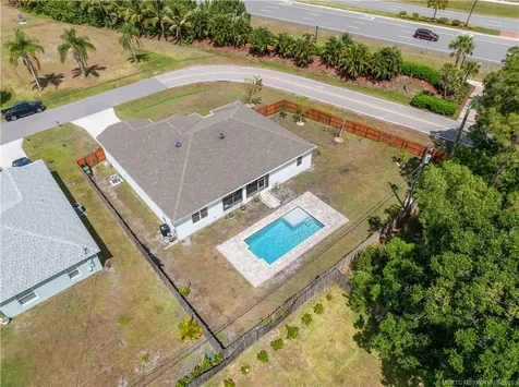 1317 SE Odonnell Lane Port St Lucie FL 34983