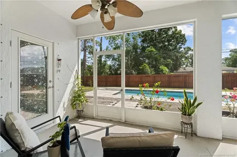 1317 SE Odonnell Lane Port St Lucie FL 34983