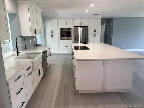 652 NW Sunset Drive Stuart FL 34994