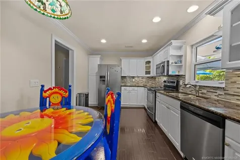 206 SE Balboa Avenue Stuart FL 34994