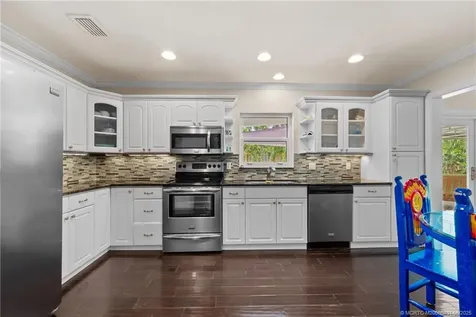 206 SE Balboa Avenue Stuart FL 34994