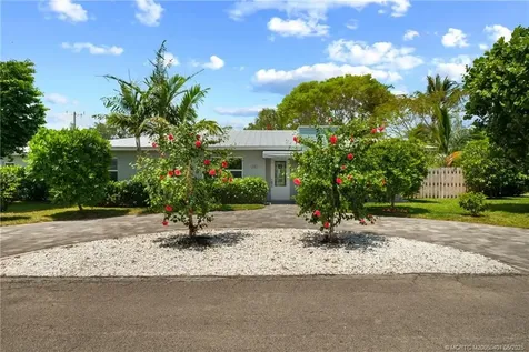 206 SE Balboa Avenue Stuart FL 34994