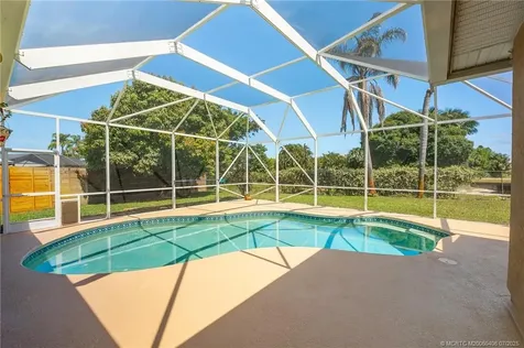 3063 SE Galt Circle Port St Lucie FL 34984