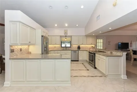 2925 NW Florida Court Stuart FL 34994