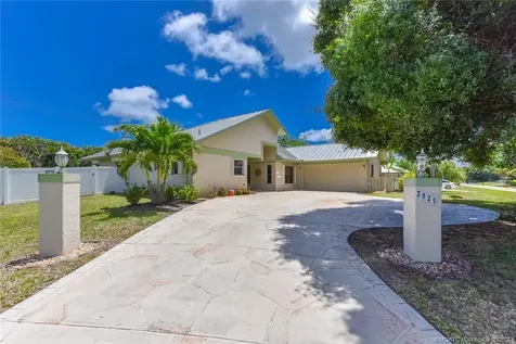 2925 NW Florida Court Stuart FL 34994