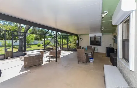 2925 NW Florida Court Stuart FL 34994