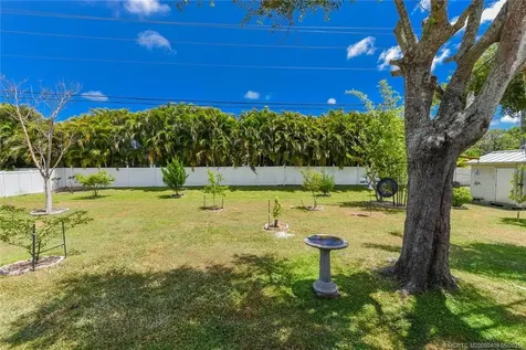 2925 NW Florida Court Stuart FL 34994