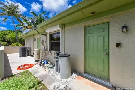 2925 NW Florida Court Stuart FL 34994