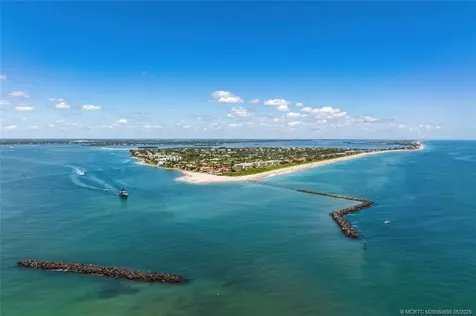 3066 SE Dune Drive Stuart FL 34996