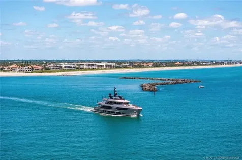 3066 SE Dune Drive Stuart FL 34996