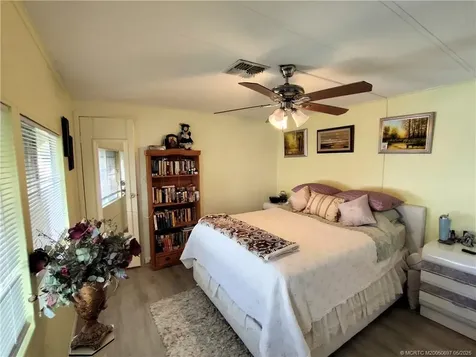 195 SE Trafalgar Terrace Stuart FL 34994