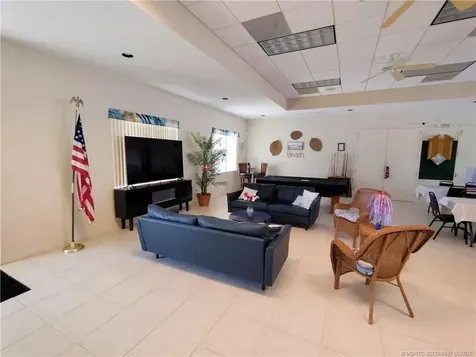 195 SE Trafalgar Terrace Stuart FL 34994