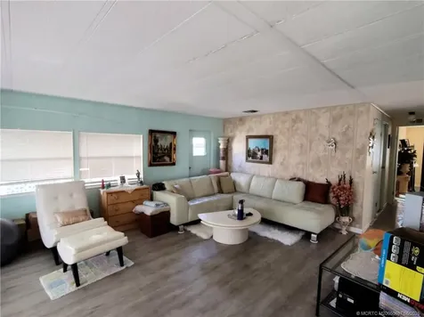 195 SE Trafalgar Terrace Stuart FL 34994