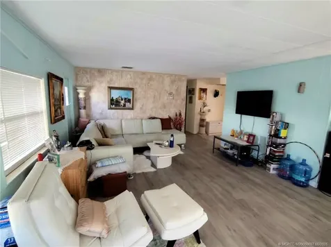 195 SE Trafalgar Terrace Stuart FL 34994