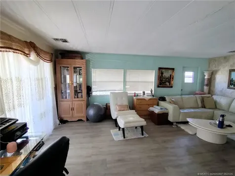 195 SE Trafalgar Terrace Stuart FL 34994