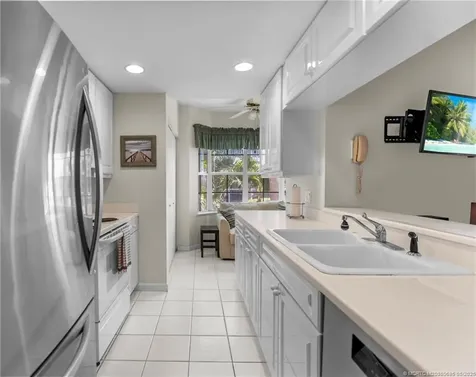 5750 NE Island Cove Way Stuart FL 34996