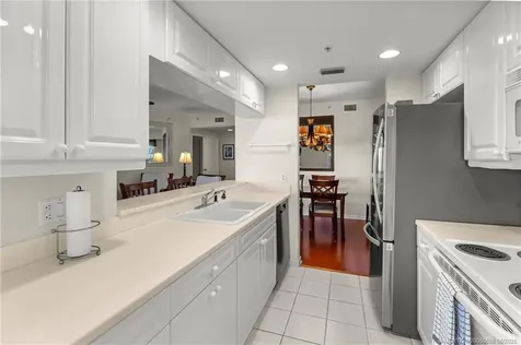 5750 NE Island Cove Way Stuart FL 34996