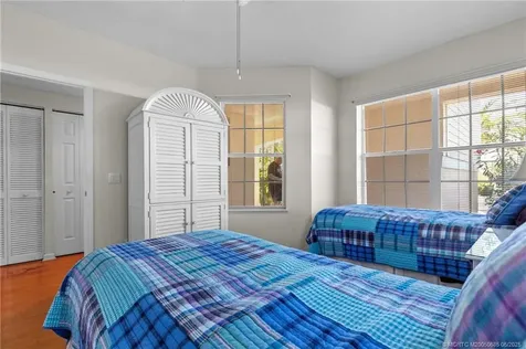 5750 NE Island Cove Way Stuart FL 34996