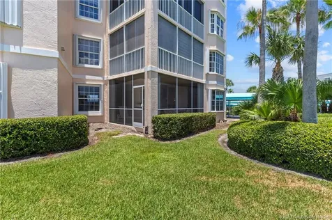 5750 NE Island Cove Way Stuart FL 34996