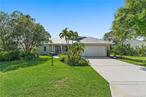 579 SE Meadow Wood Way Stuart FL 34997