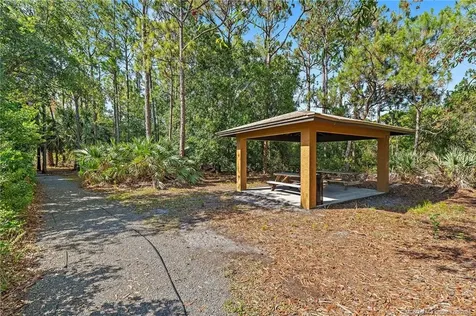 579 SE Meadow Wood Way Stuart FL 34997