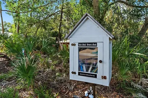 579 SE Meadow Wood Way Stuart FL 34997
