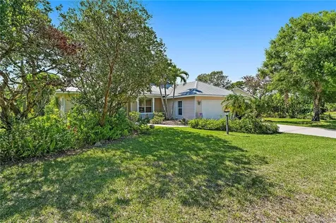 579 SE Meadow Wood Way Stuart FL 34997