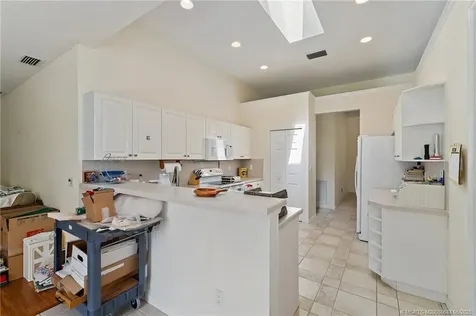 579 SE Meadow Wood Way Stuart FL 34997