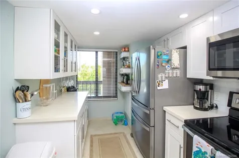 4680 NE Sandpebble Trace Stuart FL 34996