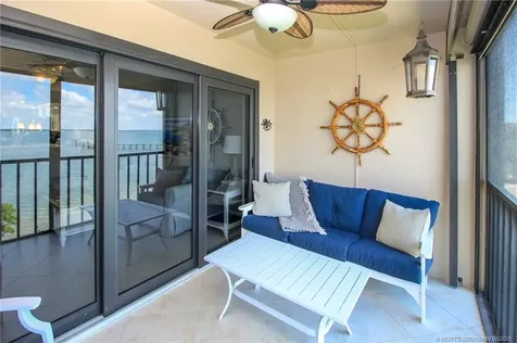 4680 NE Sandpebble Trace Stuart FL 34996