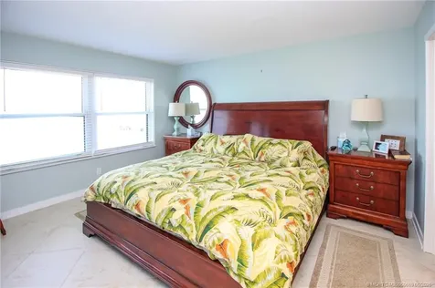 4680 NE Sandpebble Trace Stuart FL 34996