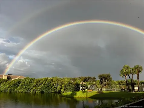 4680 NE Sandpebble Trace Stuart FL 34996