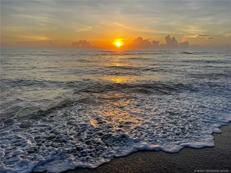 4680 NE Sandpebble Trace Stuart FL 34996