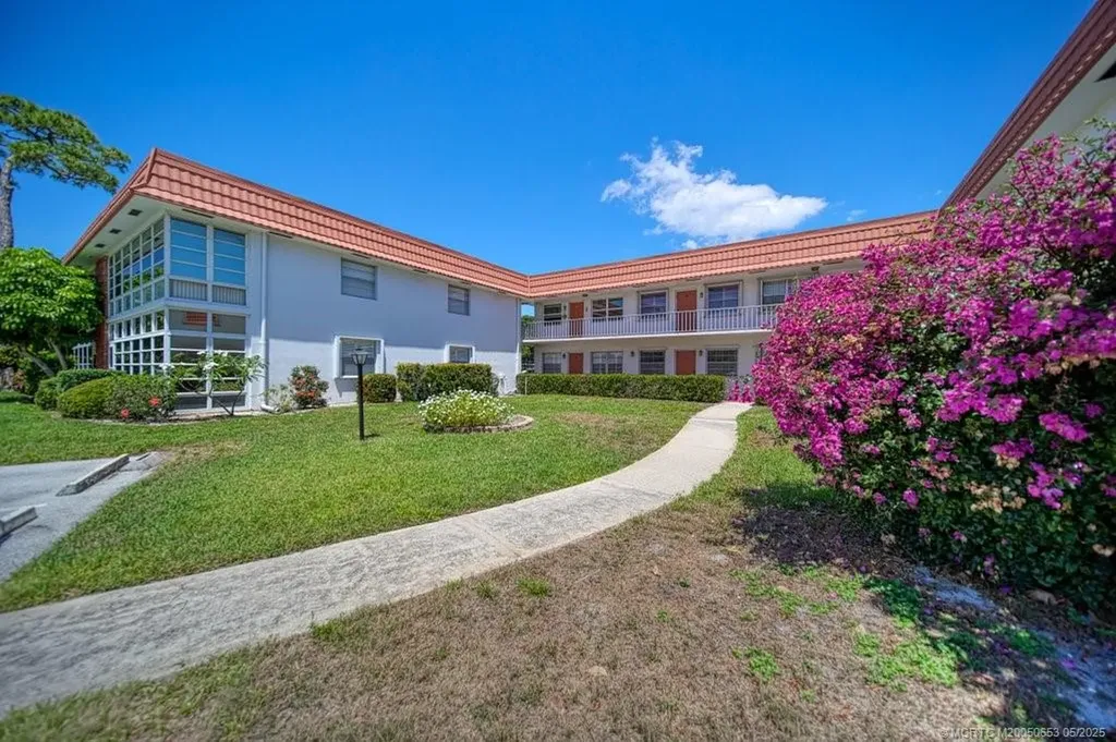 2600 SE Ocean Boulevard Stuart FL 34996