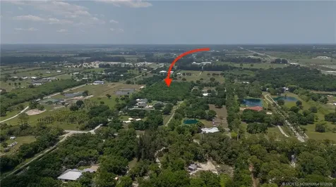5055 69th Court Vero Beach FL 32967