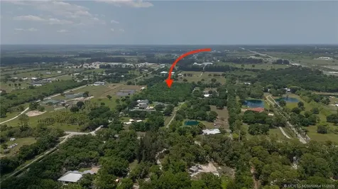 5055 69th Court Vero Beach FL 32967