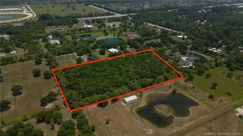 5055 69th Court Vero Beach FL 32967