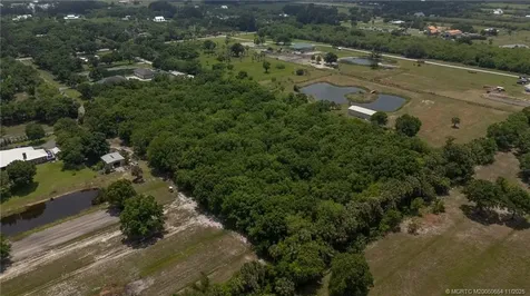 5055 69th Court Vero Beach FL 32967