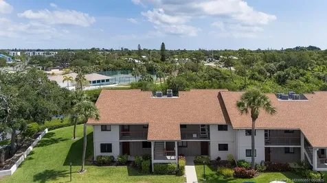 1600 NE Dixie Highway Jensen Beach FL 34957