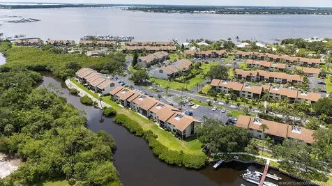 1600 NE Dixie Highway Jensen Beach FL 34957