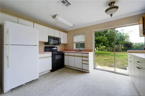 1144 NE Crown Terrace Jensen Beach FL 34957